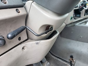 Used 2007 Sterling 9500 SERIES Steering Column (Stock #21-244-8)) Part Image