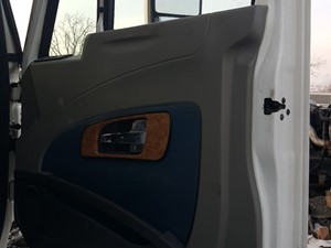 Used 2010 International PROSTAR Door (Stock #20-190-2)) Part Image