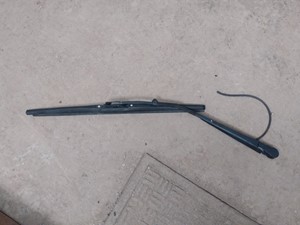 Used 2013 Freightliner Cascadia 125 Wiper Arm (Stock #21-216-11)) Part Image