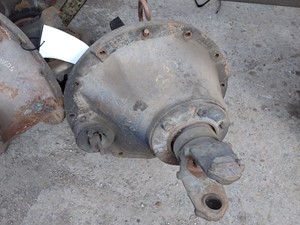Used Eaton RC440 Rear Rear (Tandem Rear or Single) (Stock #48864)) Part Image