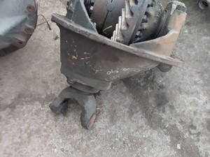 Used Eaton RS381 Axle Housing (Rear) (Stock #48835)) Part Image