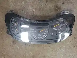 Used Universal GM/Chev (HD) SILVERADO 2500 PICKUP Instrument Cluster (Stock #50322)) Part Image