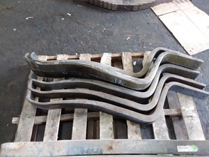 New International Spring, Rear Leaf (Stock #48972)) Part Image