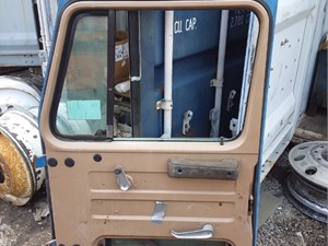 Used International S MODEL Door (Stock #49735)) Part Image