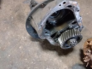 Used Spicer/Dana DS404 Axle, Complete Front (Stock #48849)) Part Image