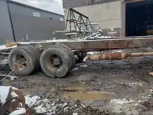 Used 1973 Meritor/Rockwell SQHD Tandem Cutoff (Stock #23-172-3)) Part Image