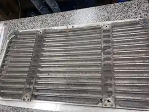 Used 1998 Freightliner Century Class Grille (Stock #52273)) Part Image