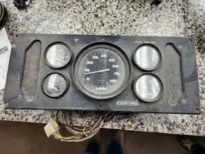 Used 1998 Freightliner MT55 Chassis Instrument Cluster (Stock #21-123-5)) Part Image