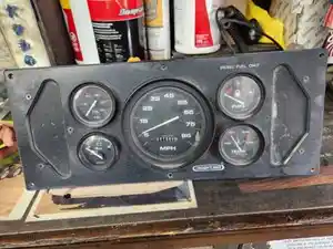 Used 2001 Freightliner MT45 Chassis Instrument Cluster (Stock #22-132-2)) Part Image