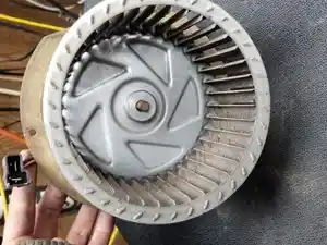 Used 2002 Peterbilt 379 Blower Motor (Stock #21-152-9)) Part Image