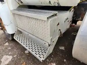 Used 2003 International 9400I Battery Box (Stock #25-048-4)) Part Image