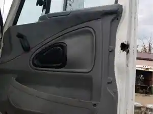 Used 2005 International 8600 Door (Stock #23-119-8)) Part Image