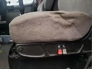 Used 2012 Volvo VNL Seat (Stock #24-015-9)) Part Image