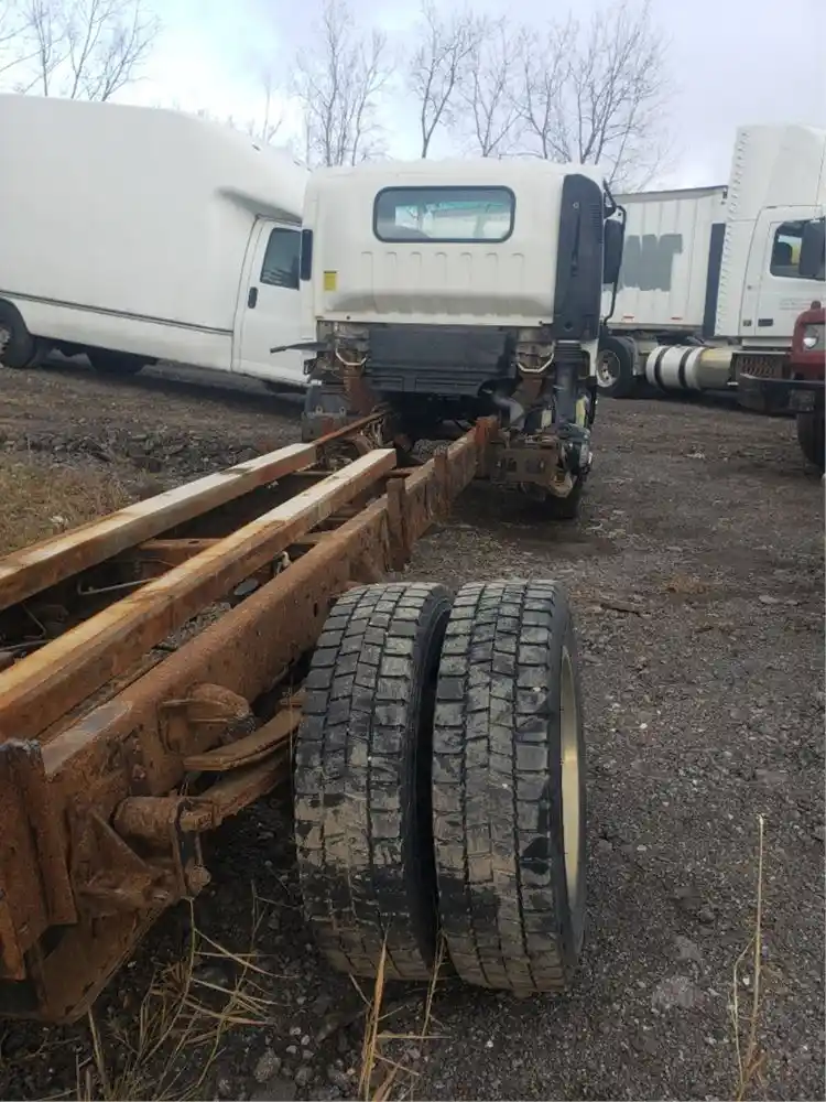 Used 2013 Isuzu R40 Rear Rear (Tandem Rear or Single) for sale | Depew ...