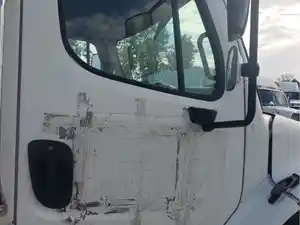 Used 2014 Freightliner M2 106 Door (Stock #24-146-6)) Part Image
