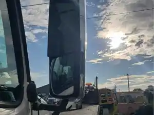 Used 2016 Volvo VNL Door (Stock #25-110-8)) Part Image