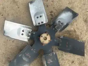 Used Cummins 6BT Fan (Stock #51496)) Part Image