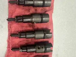 Used Cummins ISB Injector (Stock #51332)) Part Image