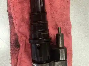 Used Cummins L10 Injector (Stock #51338)) Part Image