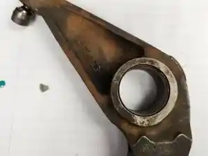 Used Cummins X15 Rocker Arm (Stock #51937)) Part Image