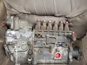 Used Mack EM7-300 Fuel Injection Part (Stock #51552)) Part Image