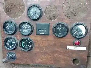 Used Peterbilt 379 Instrument Cluster (Stock #50525)) Part Image