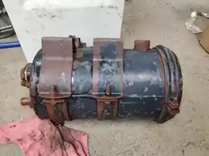 Used Peterbilt Power Steering Reservoir (Stock #51849)) Part Image