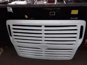 Used Sterling A9500 Grille (Stock #50578)) Part Image