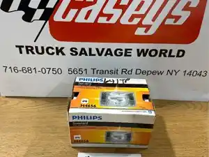 Used Universal Headlight Bulb (Stock #50740)) Part Image