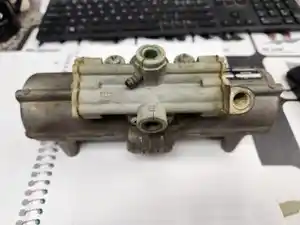 Used Universal Universal Universal Wiper Motor (Stock #51905)) Part Image