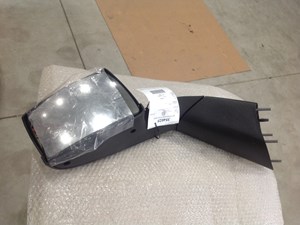Used Universal Volvo Hood Accessory (Stock #TAG354025)) Part Image