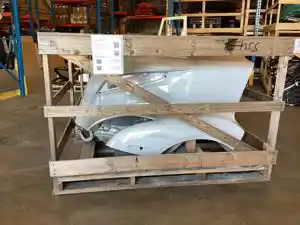 Used 2021 Volvo VNL Hood Image