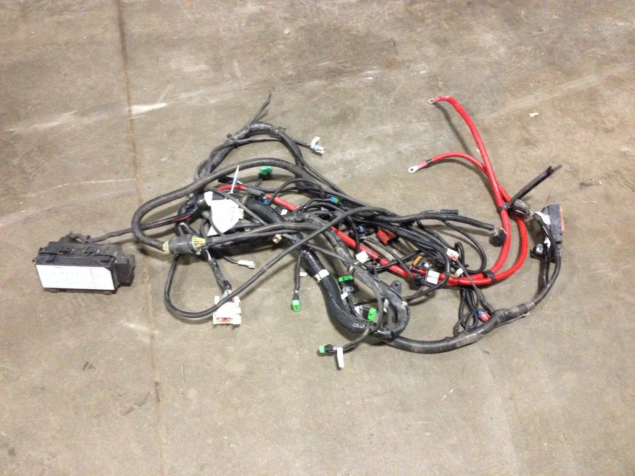 2015 FREIGHTLINER M2 112 (Stock #24487713) | Wiring Harnesses (Cab and