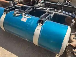 Used 2001 Peterbilt 379 Fuel Tank Image