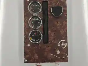 Used 2002 International 9200I Instrument Cluster (Stock #P-437)) Part Image