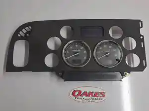 Used 2014 Peterbilt 389 Instrument Cluster (Stock #P-774)) Part Image