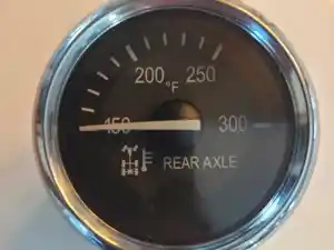 Used 2015 Peterbilt 579 Cab Gauge (Stock #P-552)) Part Image