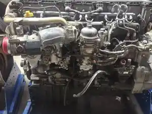 Used Detroit DD13 Engine Assy (Stock #P-672)) Part Image