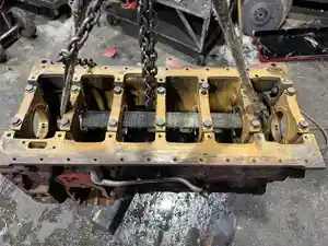 Used Cummins ISB Block (Stock #9084BM)) Part Image