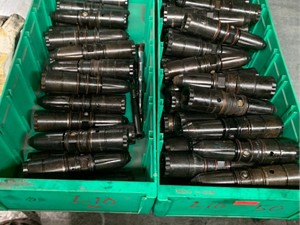 Used Cummins L10 Injector (Stock #9759IN)) Part Image