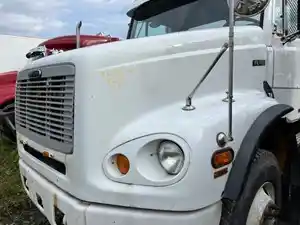 Used 2003 Freightliner FL112 Hood (Stock #6552H)) Part Image
