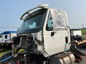 Used 2018 International 4300 Cab (Stock #6701CAB)) Part Image