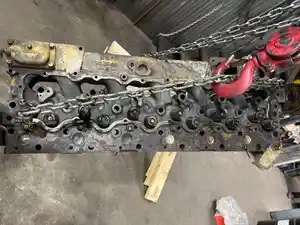 Used Caterpillar 3306 Head Image