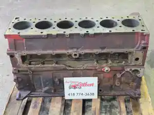 Used Cummins ISX Block (Stock #6704BM)) Part Image