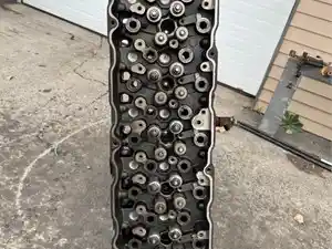 Used International MAXXFORCE DT Head Image