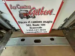 Used Universal International S2500 Bumper (Stock #2005BUM)) Part Image