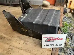 Used Universal Mack Battery Box (Stock #002CB)) Part Image