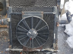 Used 2006 International CF 500 Radiator Image