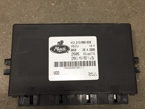Used 2002 Mack CH613 Vehicle ECM (Stock #SV-62-13)) Part Image