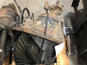 Used 2004 Eaton RSS40 Rear Rear (Tandem Rear or Single) (Stock #SV-99-9)) Part Image